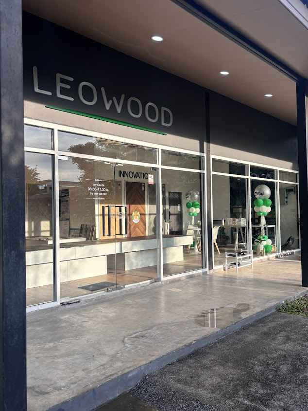 ลีโอวูด พิษณุโลก - Leowood Phitsanulok ไม้พื้นspc ไม้พื้นลามิเนต ประตูupvc ส่งทั่วประเทศ