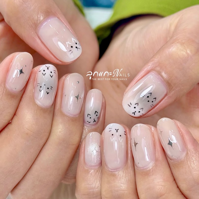 ลูกแกะ Nails ร้านทำเล็บ หอการค้า ต่อเล็บ ทาสีเจล สปาเท้า ขัดส้นเท้าแตก - 4