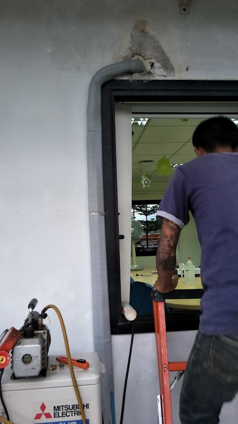 ศูนย์ซ่อมบำรุงเอไอเอสจังหวัดตรัง - 2