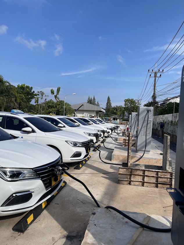 Auto Drive Charging Station - 1