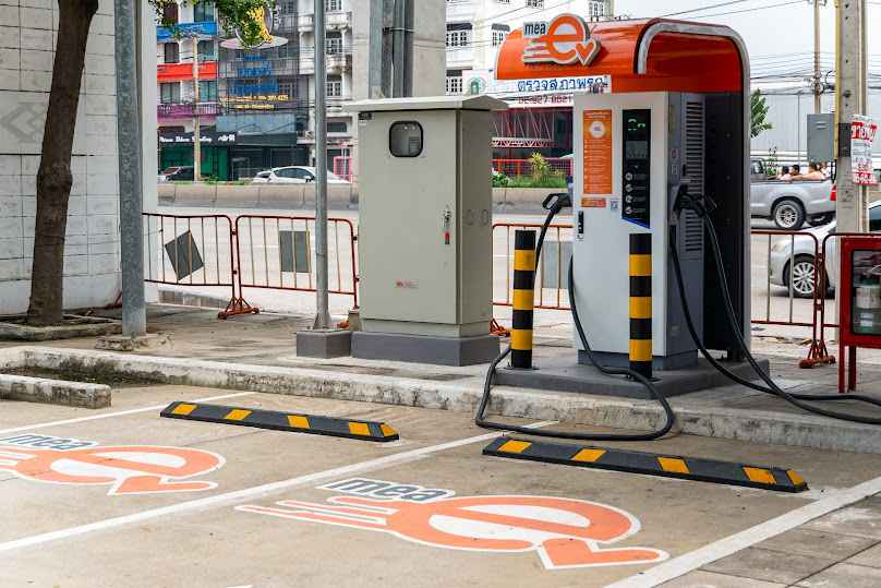 BMW Destination Charging
