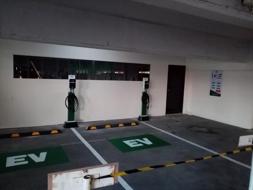 ERGE Charging Station - 1