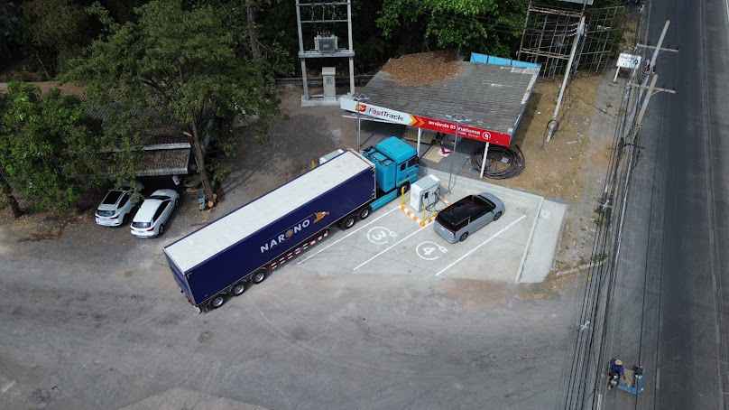 EV Fast Track Charging Station - 3