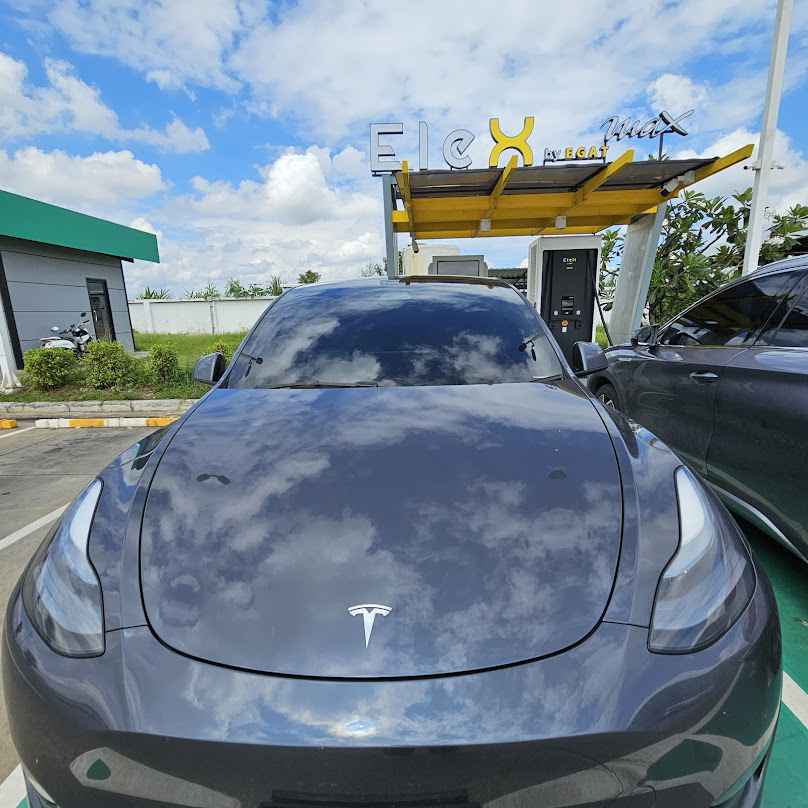 Nissan Charging Station