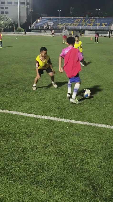 สนามกีฬากลางจังหวัดมุกดาหาร - 3