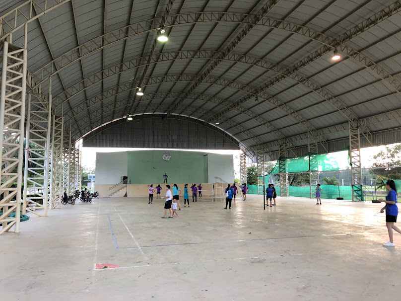 สนามกีฬาเทศบาลสนามชัยเขต
