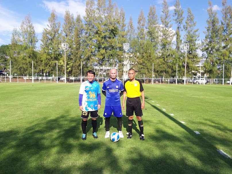 สนามลือสมบูรณ์