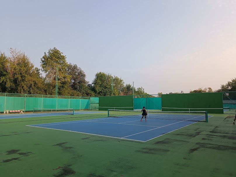Tennis court at Phetchaburi City Hall - 3