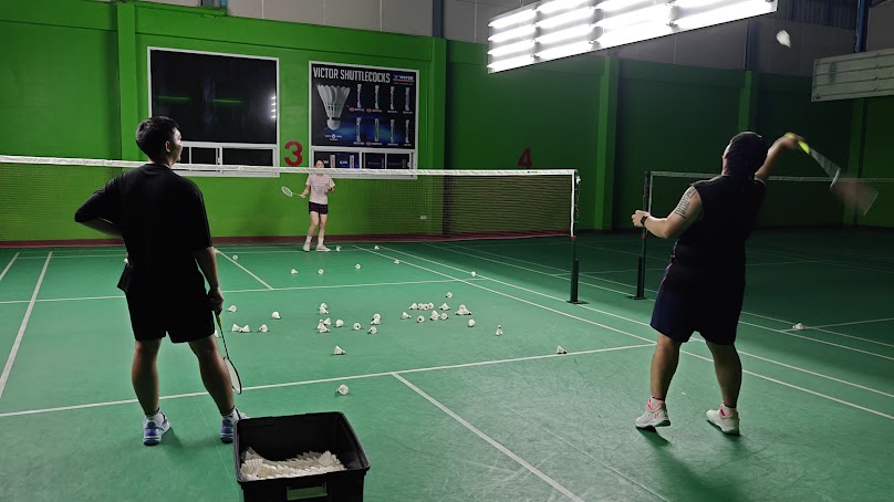 สนามแบดมินตันคอร์ทอิ่มอัมพร - 2