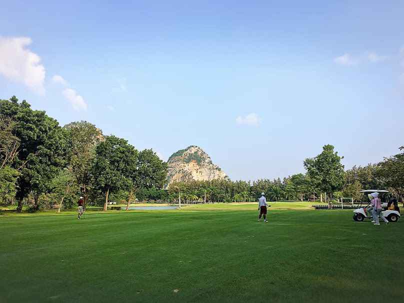 สนามแบดมินตันค่ายภาณุรังษี - 4