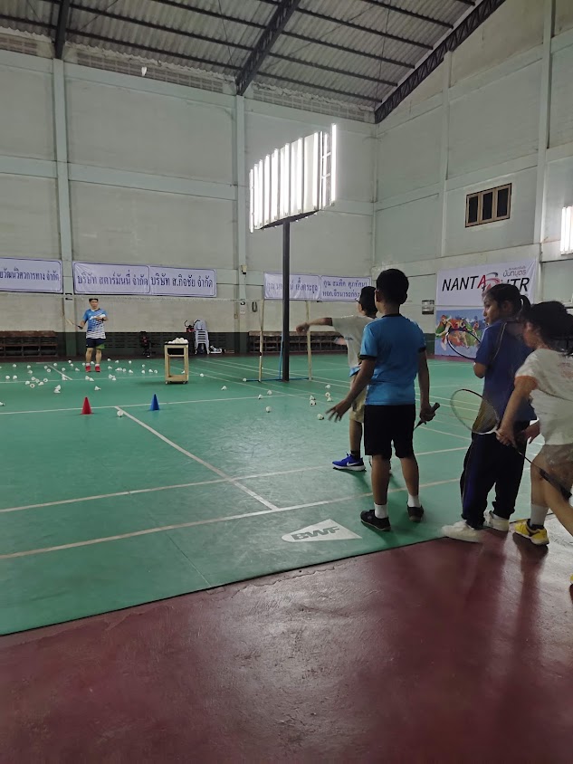 สนามแบดมินตันนันทบุตร - 2