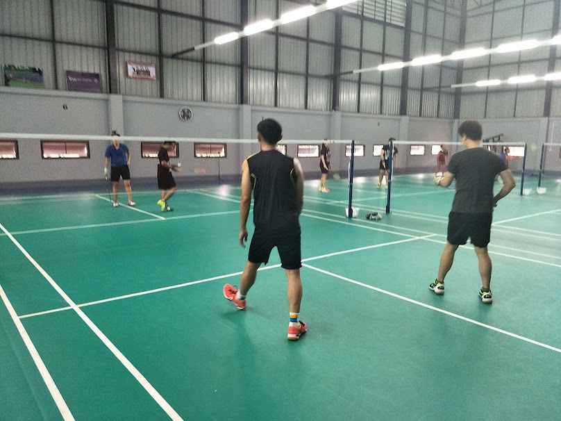 สนามแบดมินตันนันทบุตร - 4