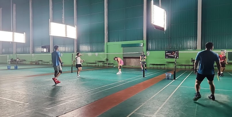 สนามแบดมินตันพีบีซี - 2