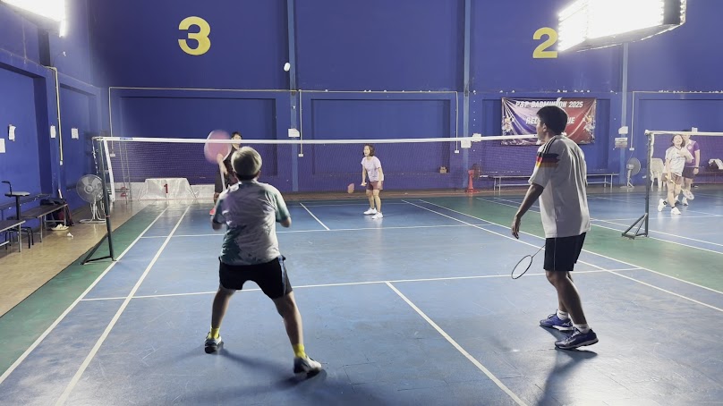 สนามแบดมินตันพีแอนด์พี ชัยภูมิ - 2