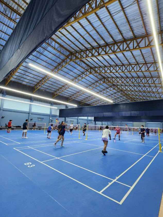 สนามแบดมินตันสายสี่