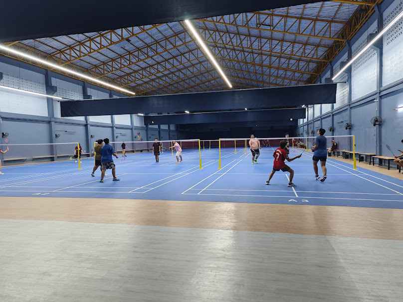 สนามแบดมินตันสายสี่ - 2