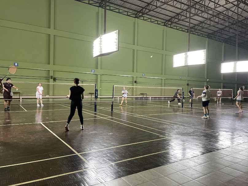 สนามแบดมินตันอันโตนีโอ
