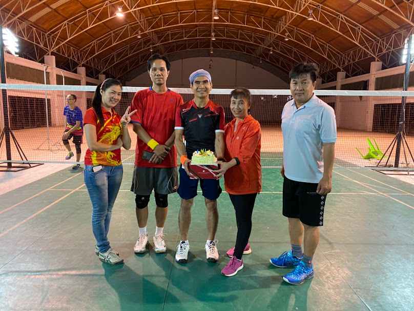 สนามแบดมินตันอำนาจเจริญ