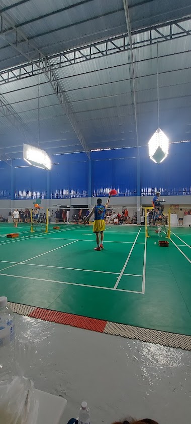 สนามแบดมินตันฮอลลลี่ - 2