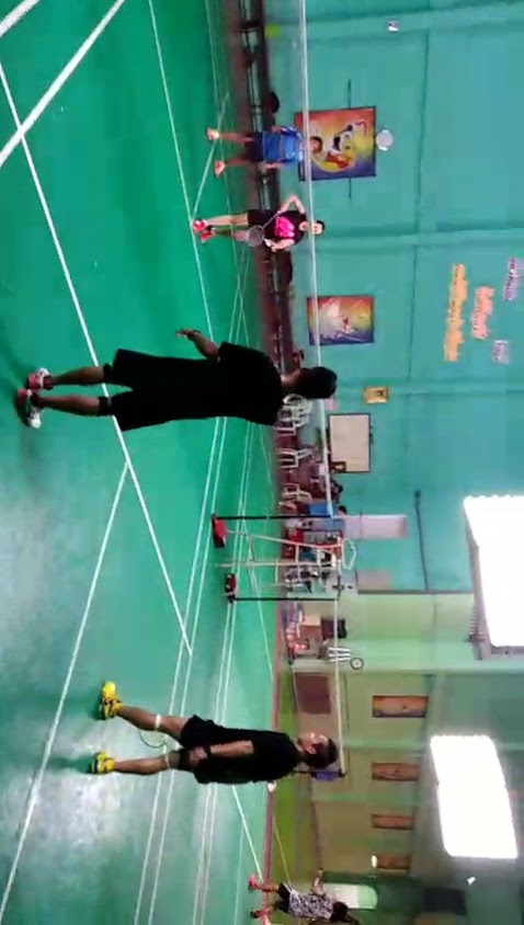 Kanchanaburi Badmintan Court. - 3