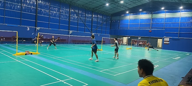สนามแบดมินตันเอ็มเจ - 3