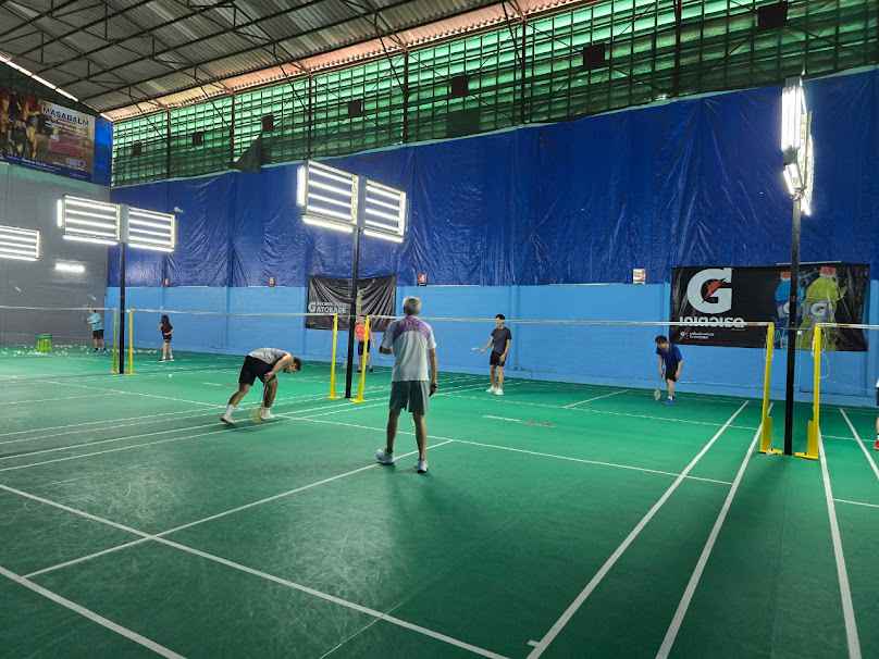 สนามแบดมินตันแชมป์