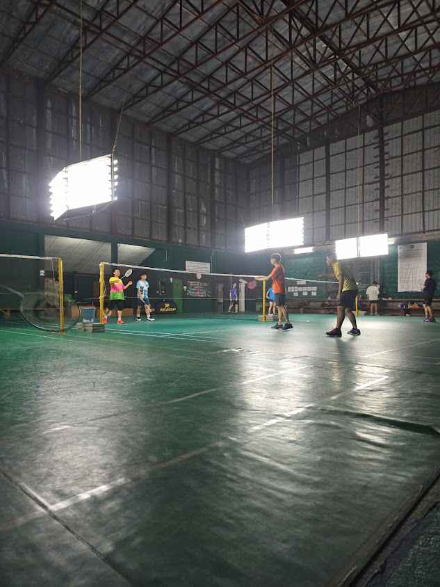 สนามแบดมินตันแม่สะเรียง