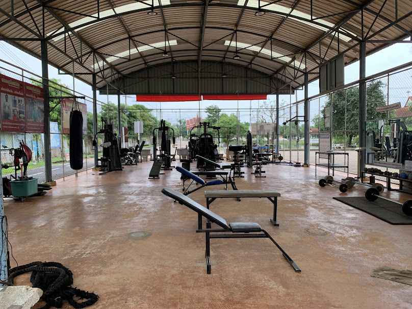 สนามแบดมินตันโพนพิสัย - 2