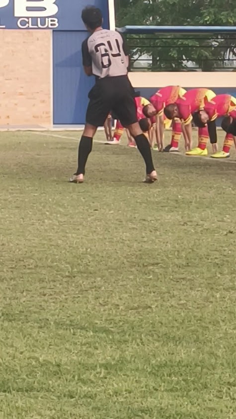 สนามแบดมินตันโรงเรียนเทศบาล1 - 4