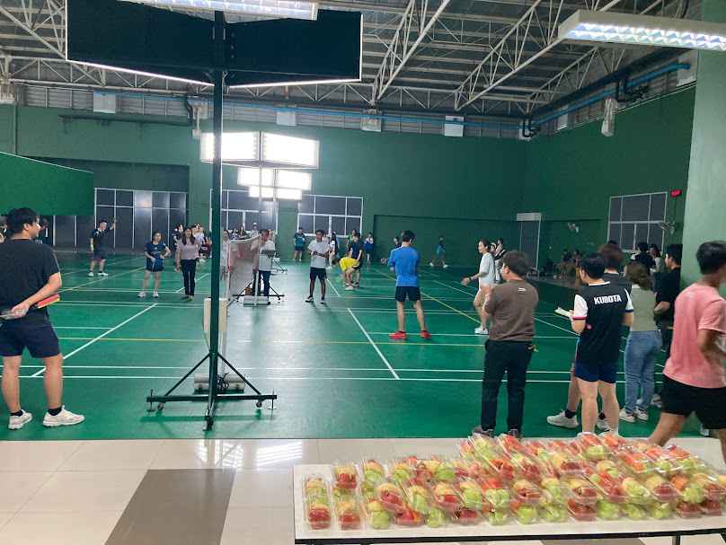 สนามแบดมินตันไพรเวซี่มอลล์