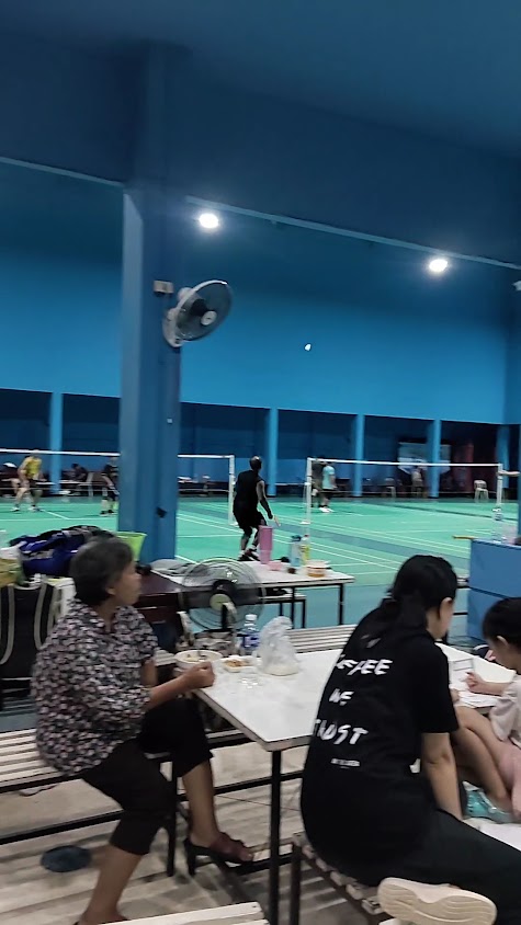 สนามแบดมินตัน ตรีเลิศ อุดรธานี - 3