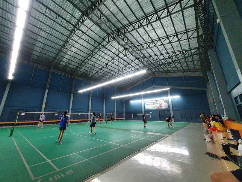 สนามแบดมินตัน บ้าน92