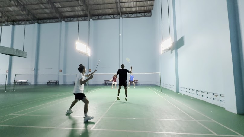 สนามแบดมินตัน ประชาชื่น 24 - 2