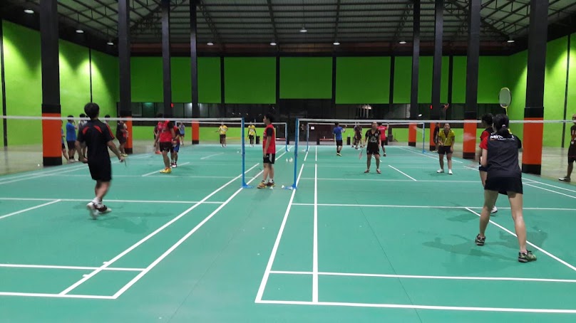 สนามแบดมินตัน ลานทอง สปอร์ต คลับ - 2
