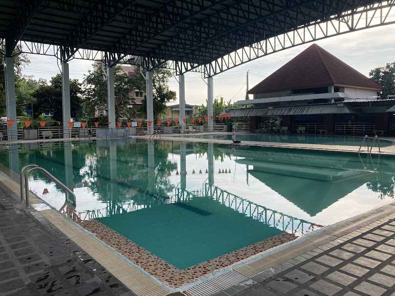 สนามแบดมินตัน ศูนย์พัฒนากีฬาเยาวชน ทอ. (ทุ่งสีกัน)