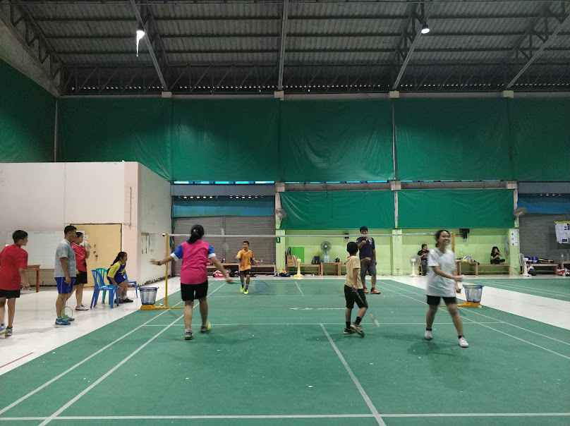 สนามแบดมินตัน เทศบาลเมืองตาก