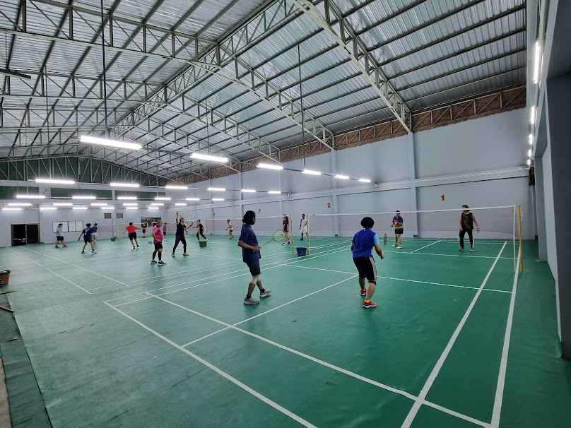 สนามแบดมินตัน เฟยเฟย ลำปาง