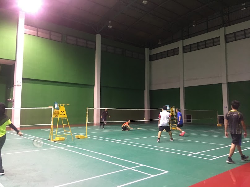 สนามแบดมินตัน และสนามเทนนิส มหาวิทยาลัยมหิดล