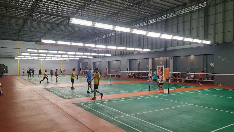 สนามแบดมินตัน แอลฟ่ากระบี่ Alpha Badminton Court Krabi