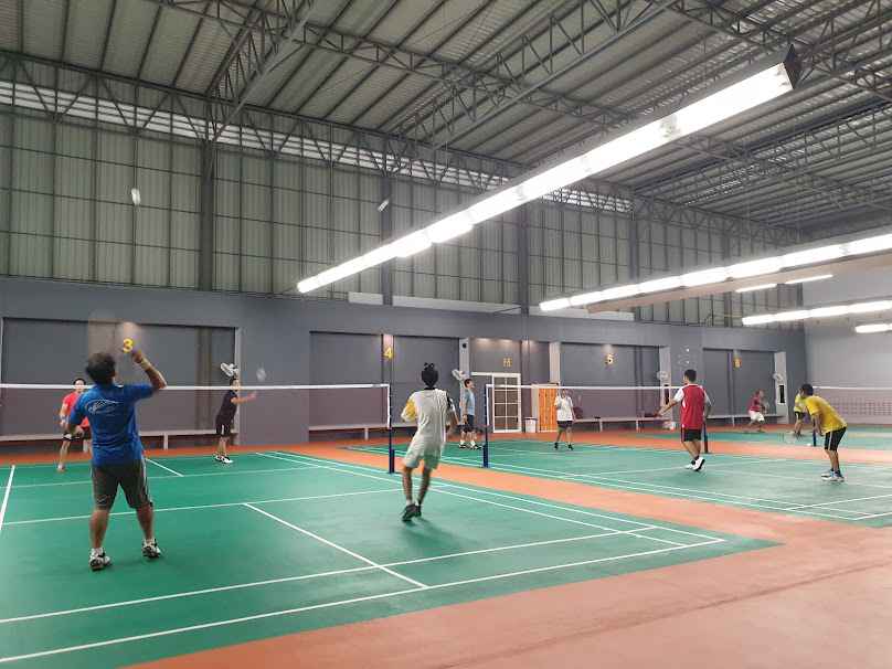 สนามแบดมินตัน แอลฟ่ากระบี่ Alpha Badminton Court Krabi - 2