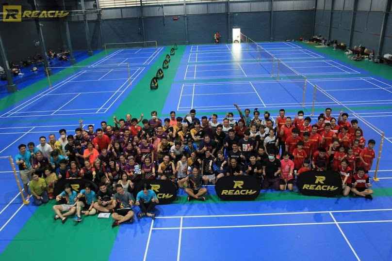 สนามแบดมินตัน KIN STADIUM