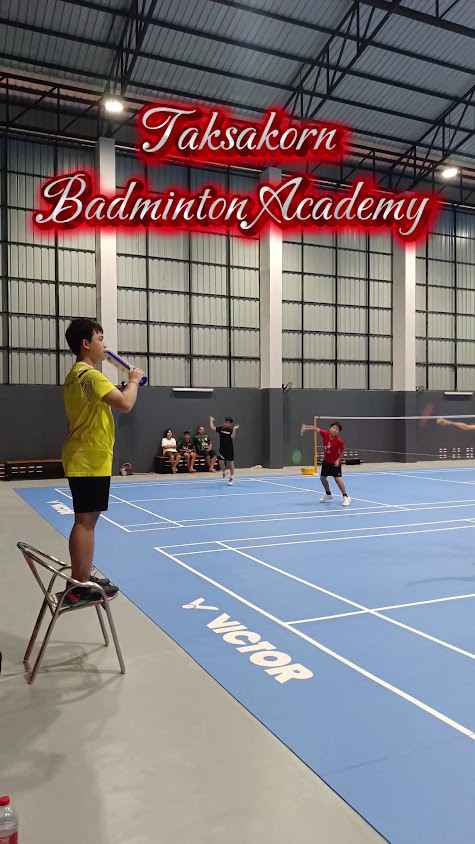 สนามแบดมินตัน Taksakorn Badminton Academy - 3