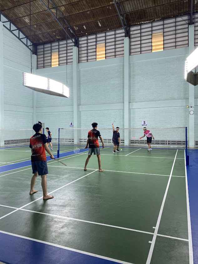 สนามแบดมินตั้น ฑิมณภัทร์
