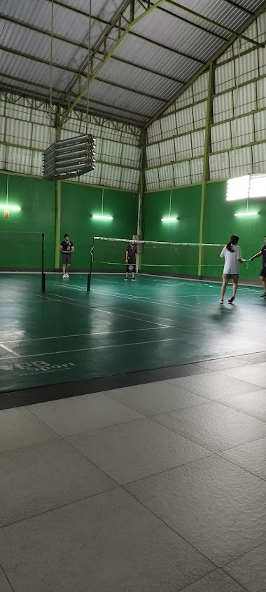 สนามแบด ตึกกิตติวัฒนา - 4