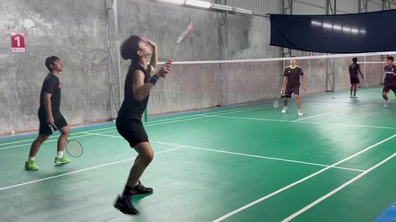 สนามแบด Eightminton - 2