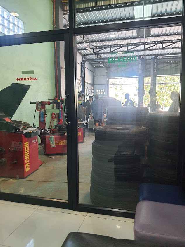 สุริยาการยาง - 2