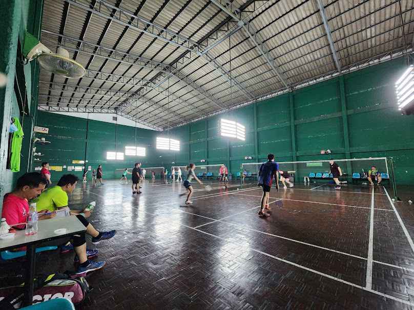 สโมสรแบดมินตันธนบุรี - 4