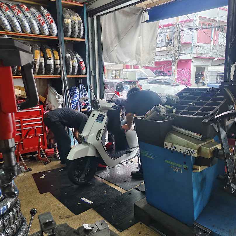 หจก. เอกไพบูลย์ยางยนต์​MICHELIN - 2