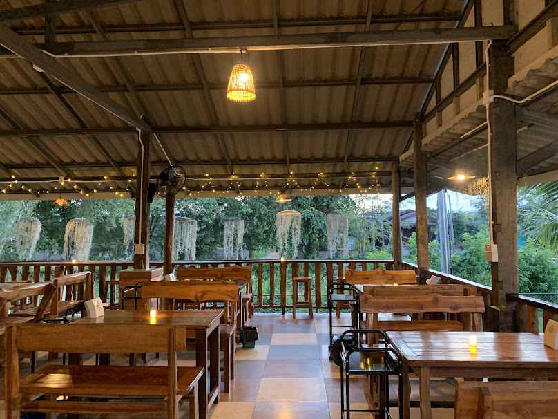 หน้าบ้านบาร์-Nar Baan Bar - 4