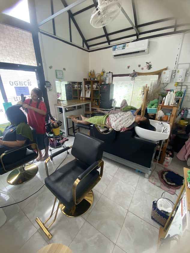 หัวทอง ล้านสระผมด่วน สาขา1หัวทะเลโคราช - 4